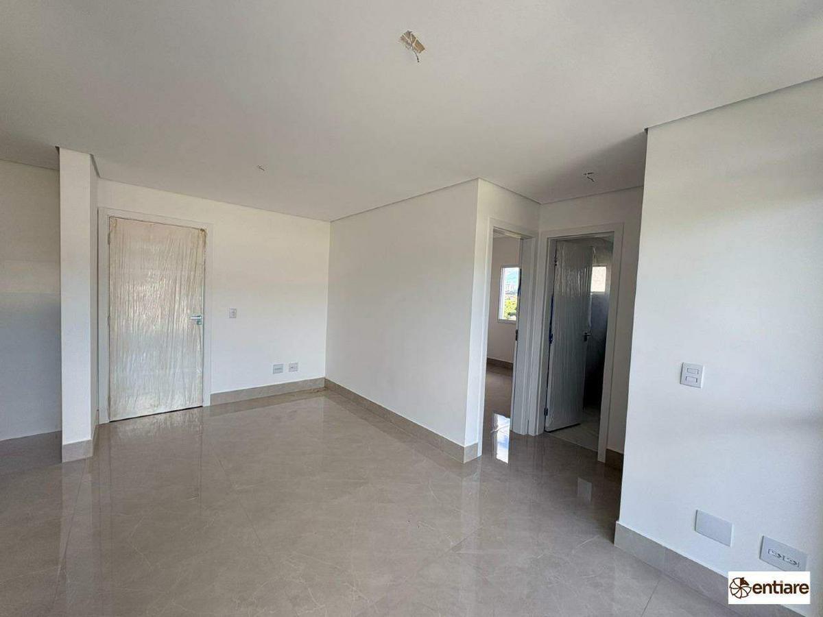 Apartamento, Centro, 2 Quartos, 2 Vagas, 1 Suíte