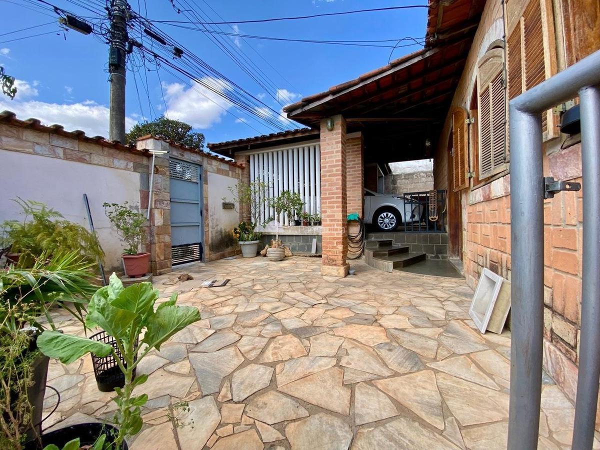 Casa, Santa Amélia, 4 Quartos, 3 Vagas, 1 Suíte