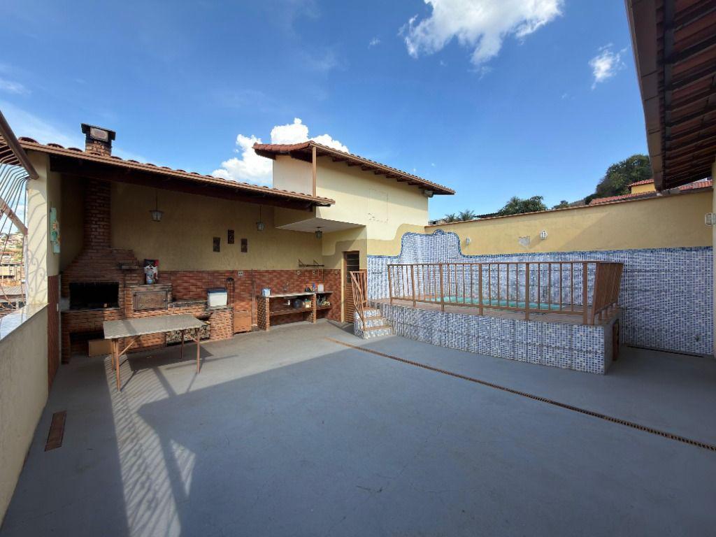 Casa, Itacolomi, 3 Quartos, 0 Vaga, 1 Suíte