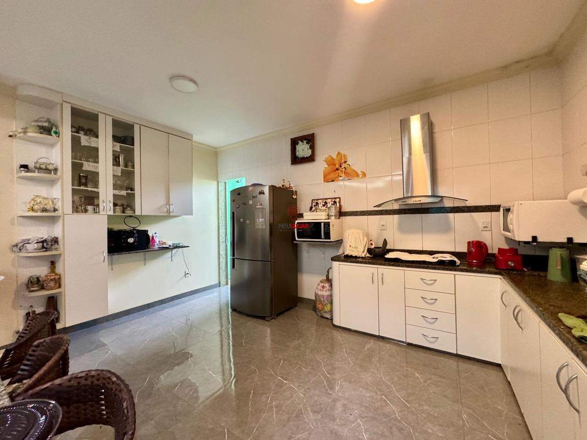 Casa, Diamante, 3 Quartos, 2 Vagas, 1 Suíte
