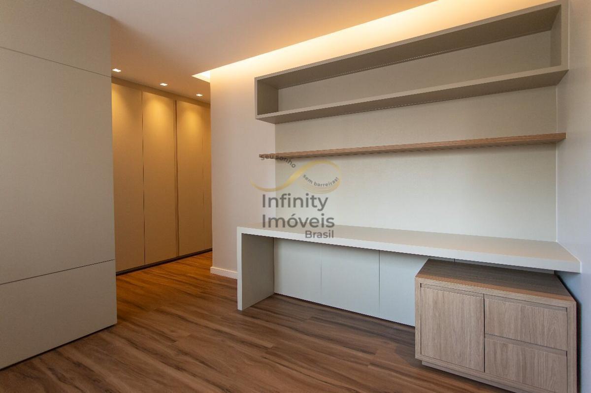 Apartamento, Gutierrez, 4 Quartos