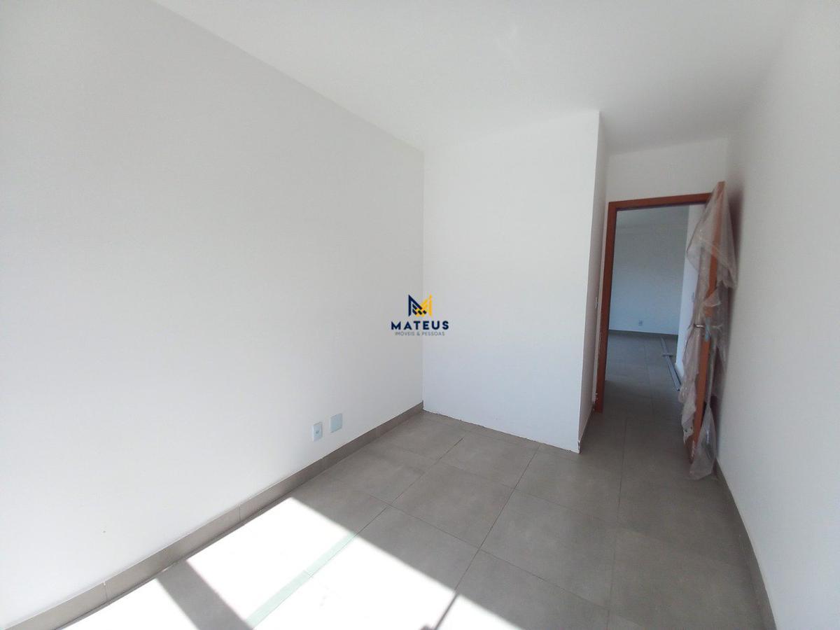 Apartamento, Cachoeirinha, 2 Quartos, 2 Vagas, 1 Suíte