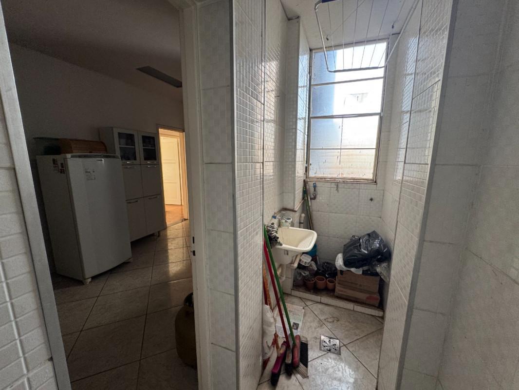 Apartamento, Colégio Batista, 2 Quartos, 0 Vaga