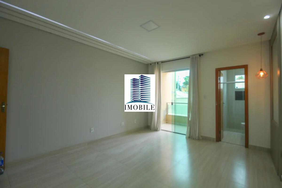 Casa, Parque Xangri-lá, 3 Quartos, 2 Vagas, 1 Suíte
