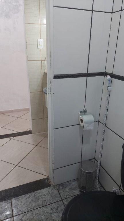 Casa, Caieira, 2 Quartos, 0 Vaga