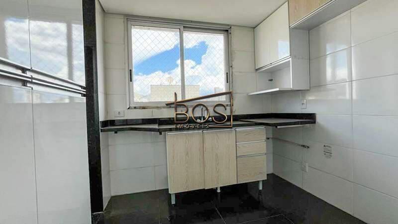 Cobertura, Serra, 2 Quartos, 3 Vagas, 1 Suíte