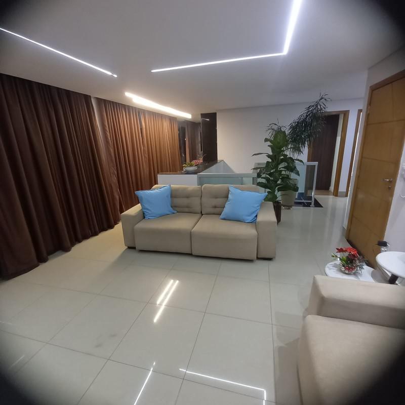 Cobertura, Inconfidentes, 4 Quartos, 3 Vagas, 1 Suíte