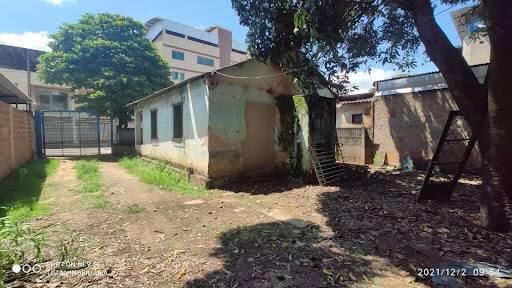 Casa, Surinan, 2 Quartos, 4 Vagas