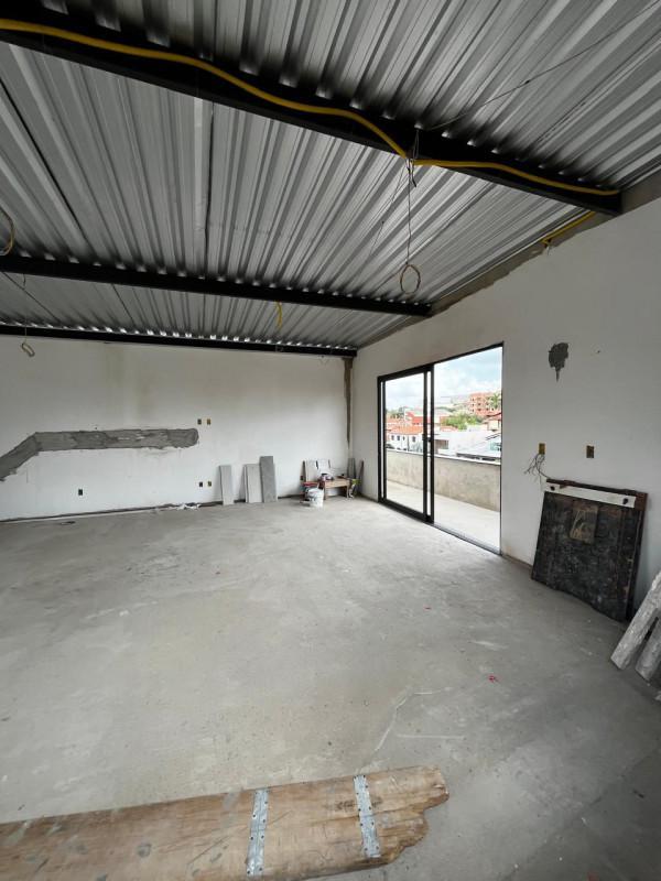 Cobertura, Jardim Riacho das Pedras, 4 Quartos, 3 Vagas, 2 Suítes