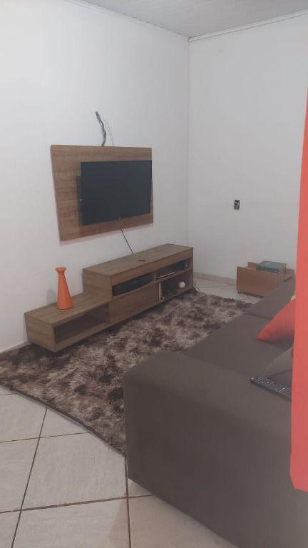 Casa, Caieira, 2 Quartos, 0 Vaga
