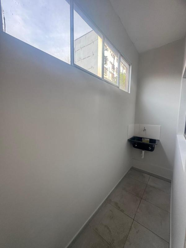 Andar, Centro, 1 Quarto, 0 Vaga