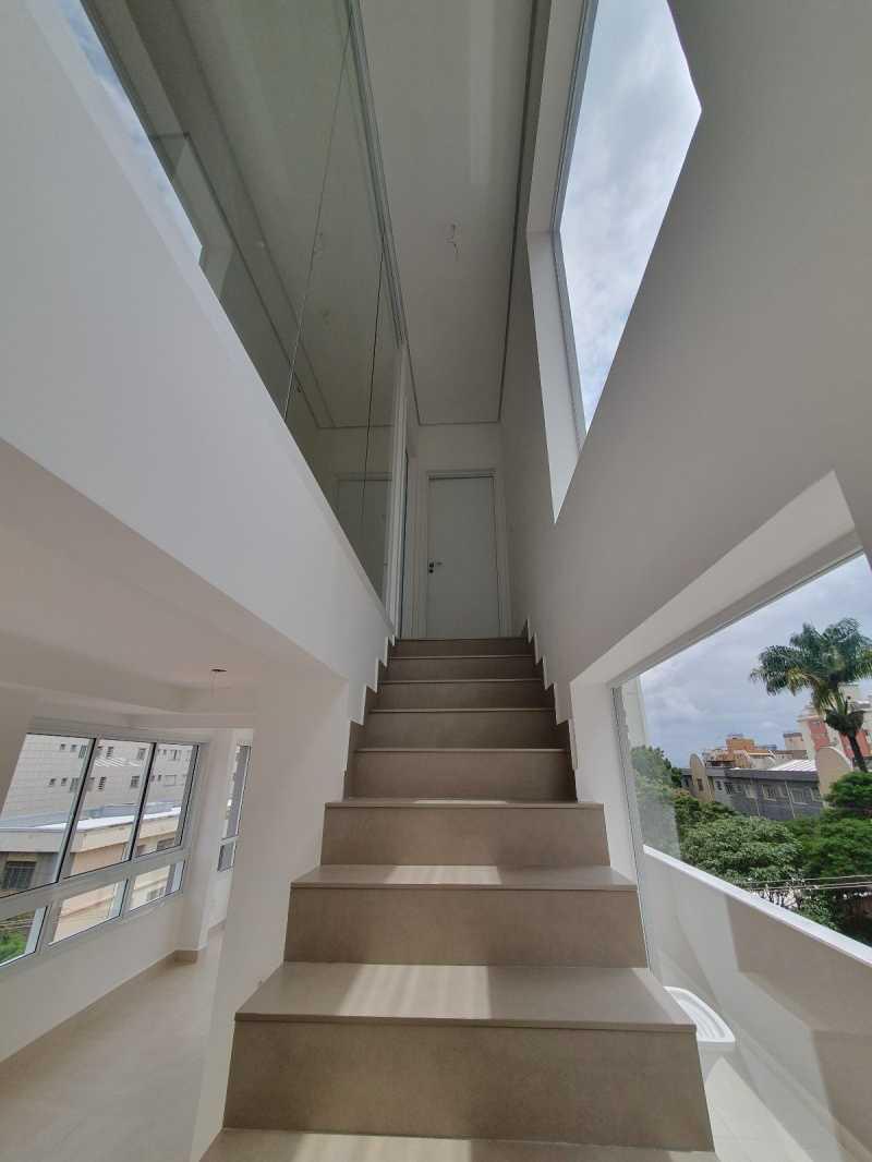 Cobertura, Santa Efigênia, 2 Quartos, 2 Vagas, 2 Suítes