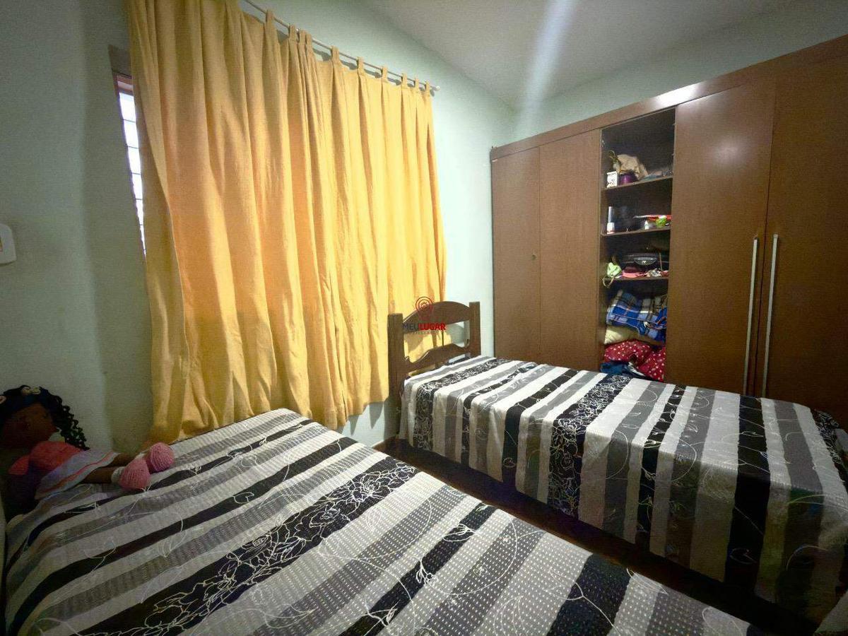 Casa, Diamante, 5 Quartos, 2 Vagas, 1 Suíte