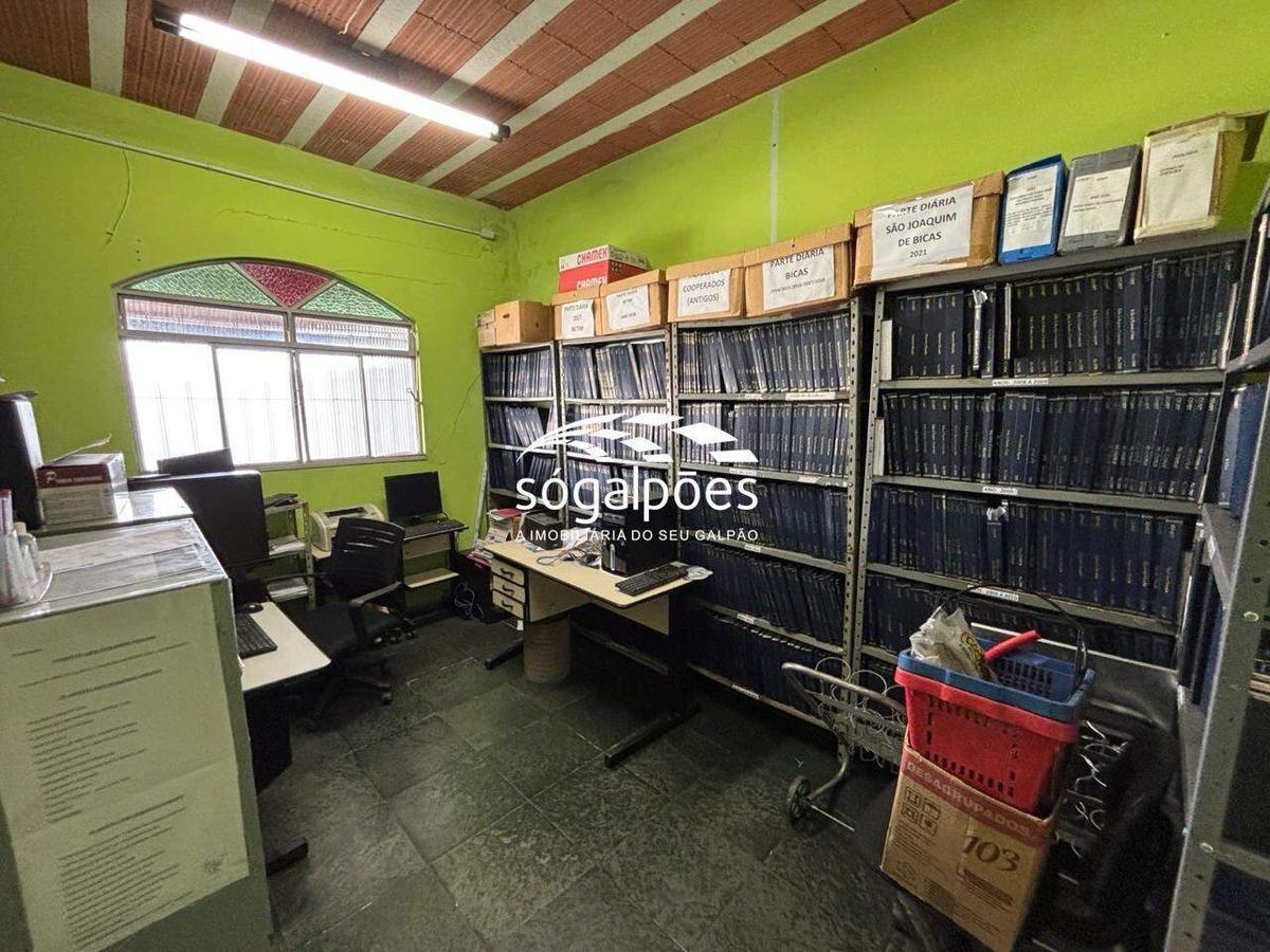 Galpão, Centro, 4 Vagas