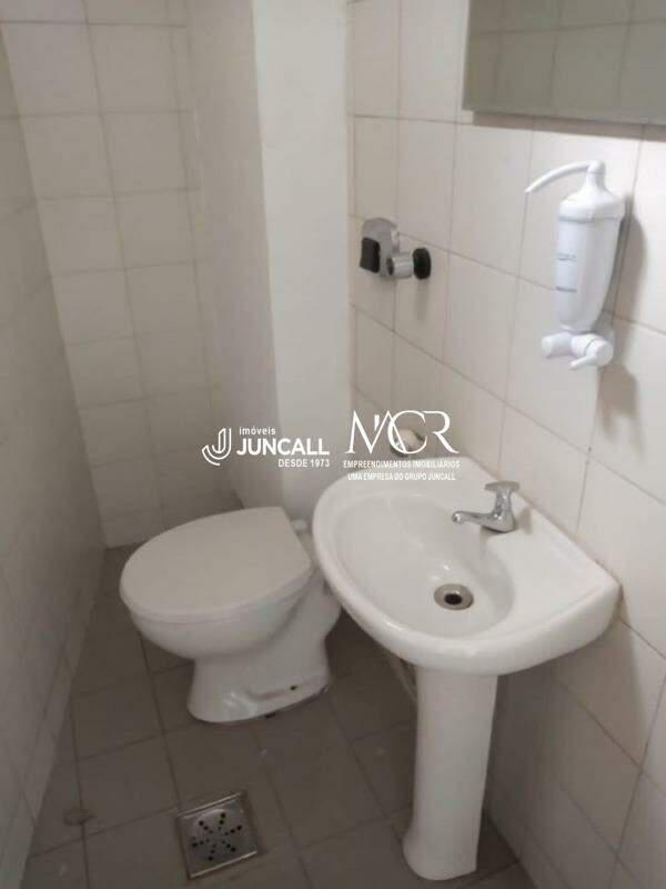 Sala, Funcionários