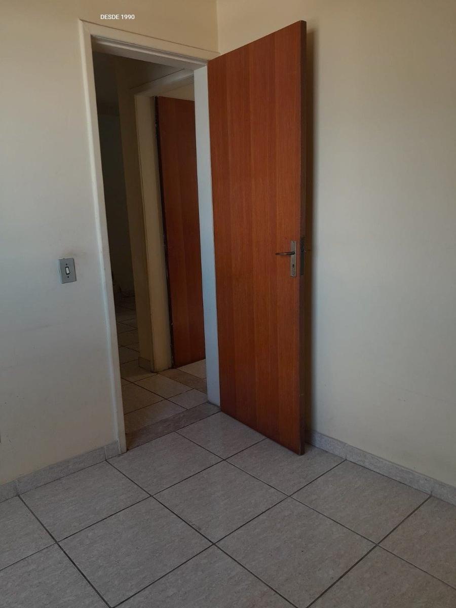 Apartamento, Cachoeirinha, 2 Quartos, 1 Vaga