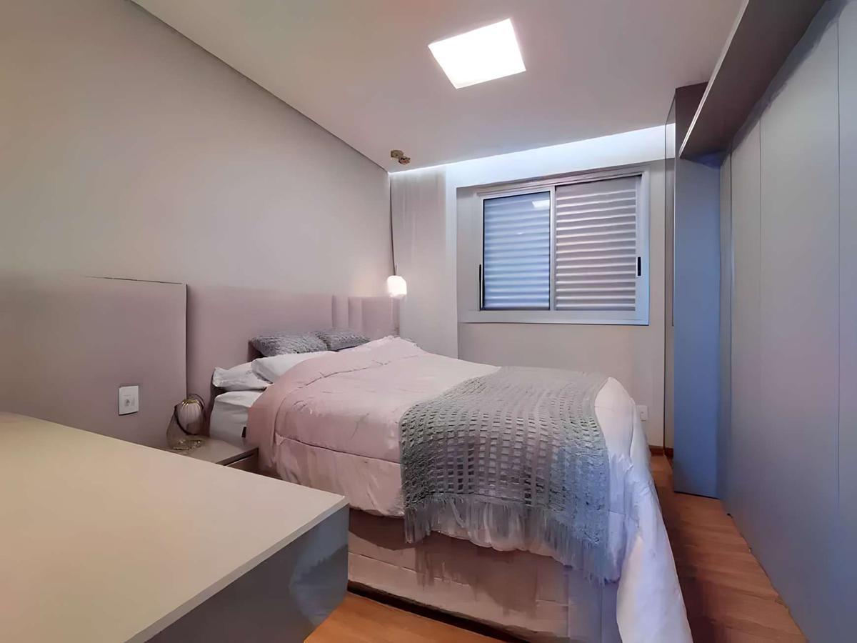 Apartamento, Sagrada Família, 2 Quartos, 2 Vagas, 2 Suítes