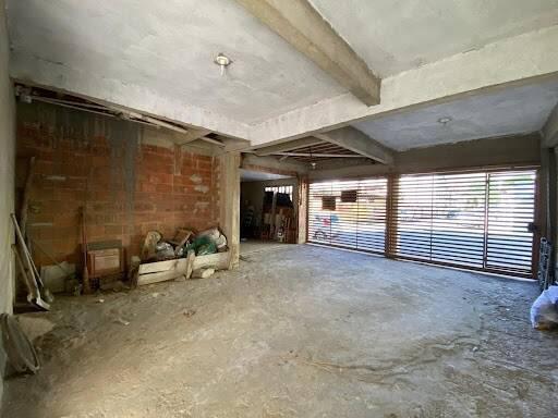Prédio, Caladinho, 0 Quarto, 0 Vaga