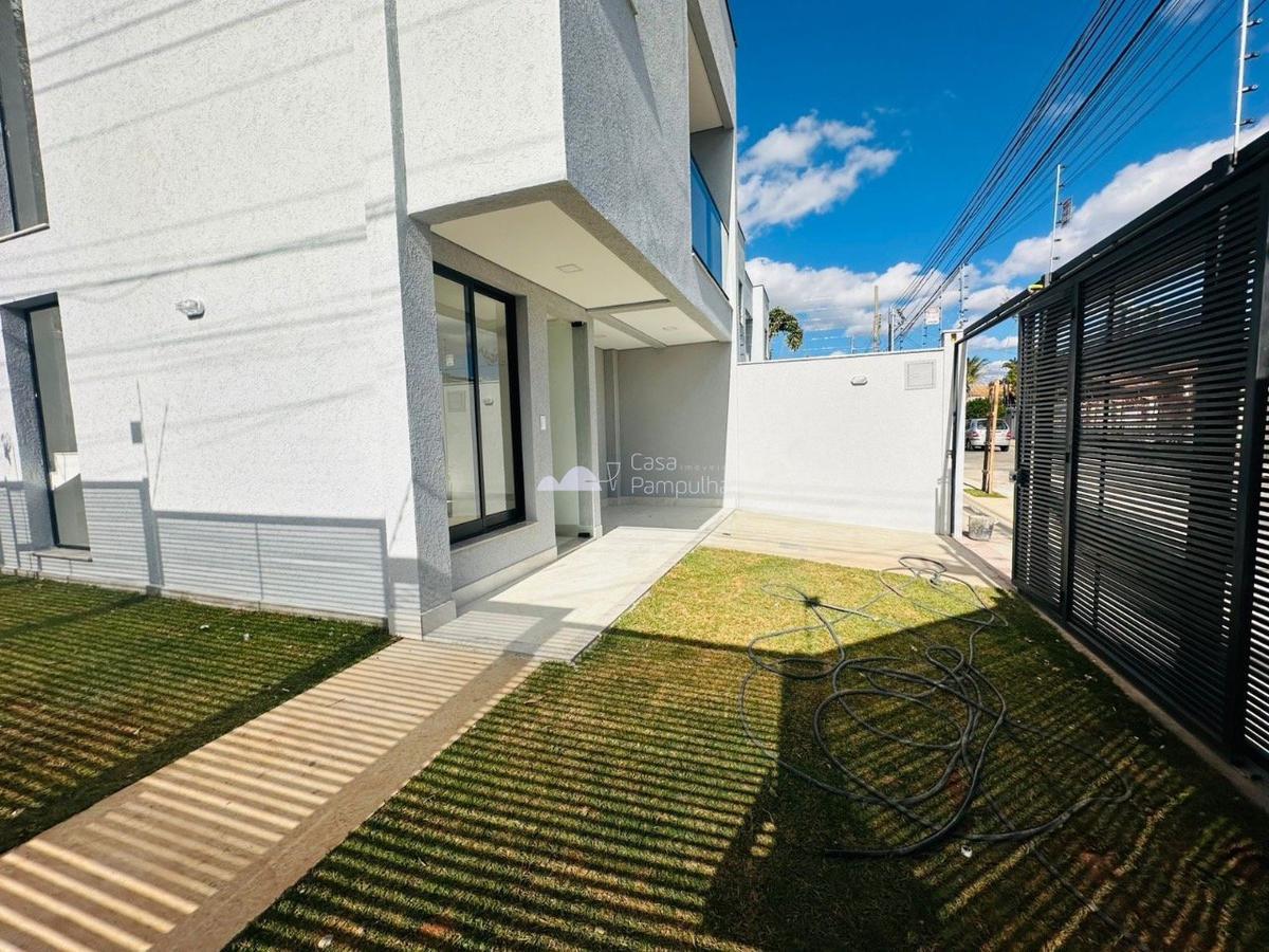 Casa, Planalto, 3 Quartos, 1 Vaga, 1 Suíte
