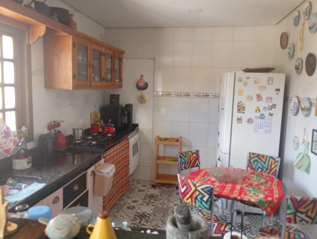 Casa, Salgado Filho, 3 Quartos, 3 Vagas, 1 Suíte