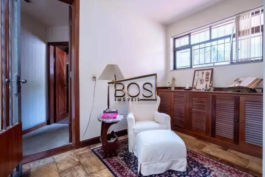 Casa, Mangabeiras, 4 Quartos, 6 Vagas, 3 Suítes