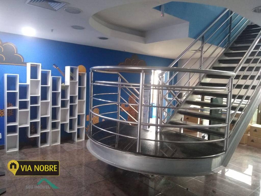 Andar, Santa Efigênia