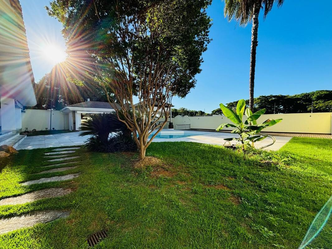 Casa, Bandeirantes (pampulha), 4 Quartos, 8 Vagas, 4 Suítes