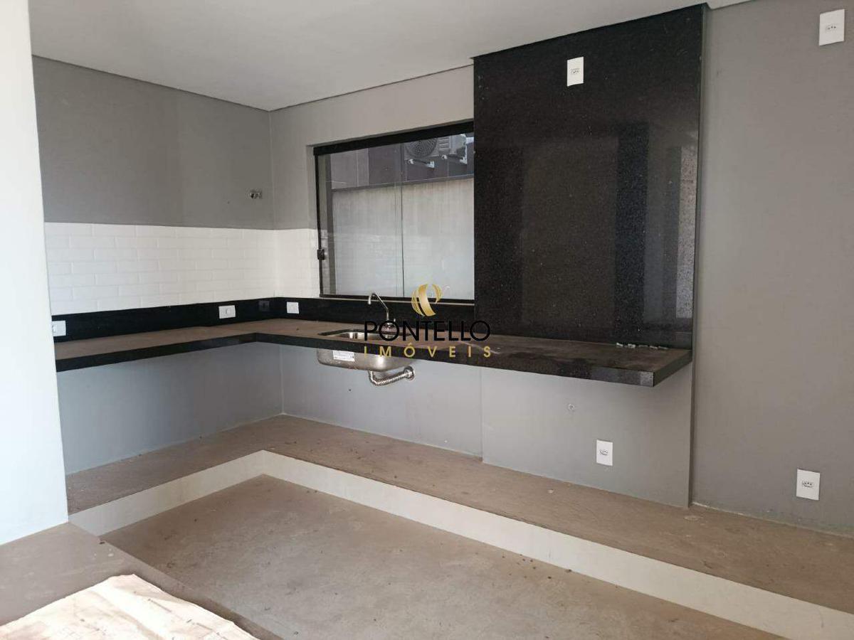 Apartamento, Santa Helena, 4 Quartos, 3 Vagas, 1 Suíte