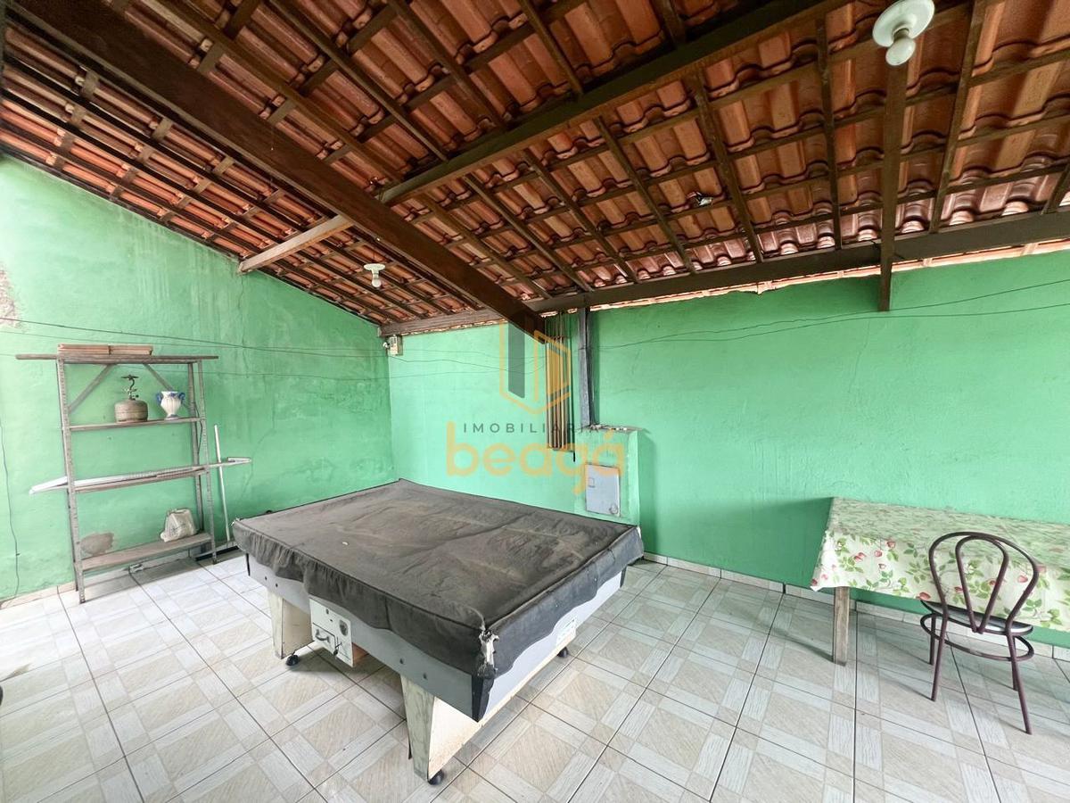 Casa, Parque Turistas, 3 Quartos, 2 Vagas, 1 Suíte