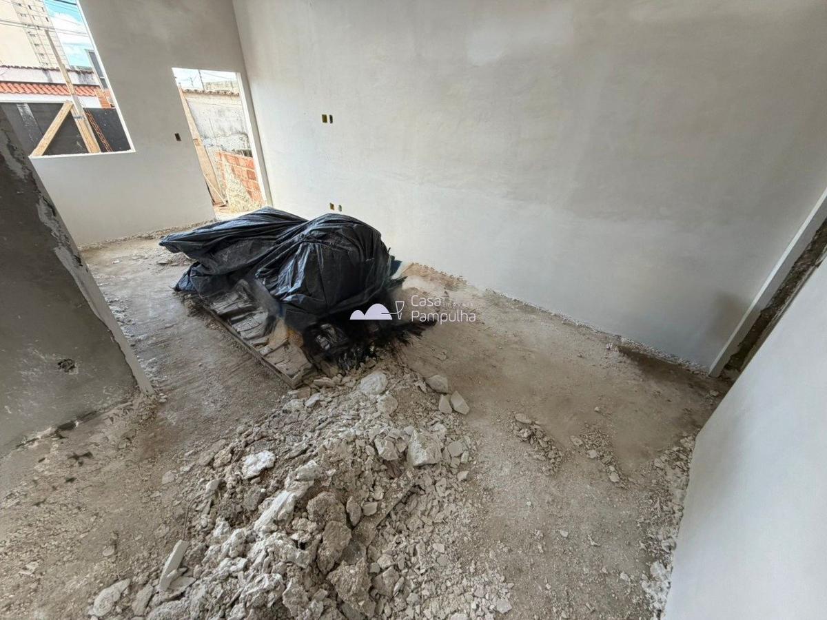 Casa, Planalto, 3 Quartos, 2 Vagas, 1 Suíte