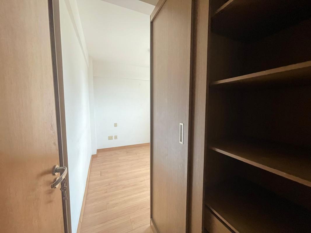 Apartamento, Sagrada Família, 3 Quartos, 1 Vaga, 1 Suíte