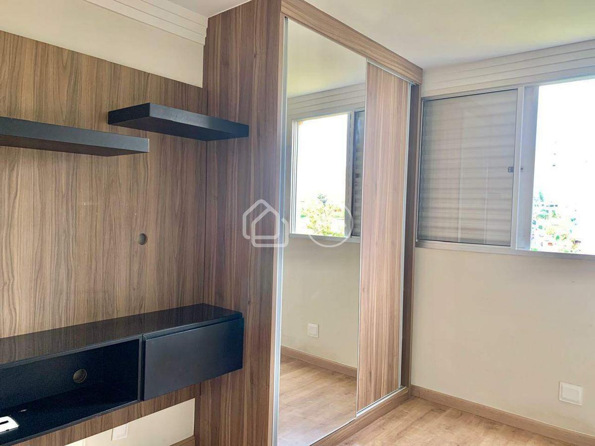 Apartamento, Estoril, 4 Quartos, 2 Vagas, 1 Suíte
