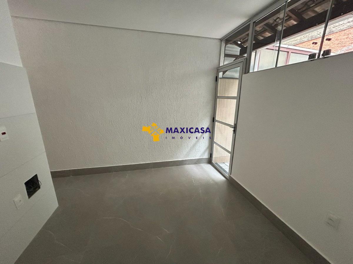 Casa, Santa Amélia, 3 Quartos, 2 Vagas, 1 Suíte