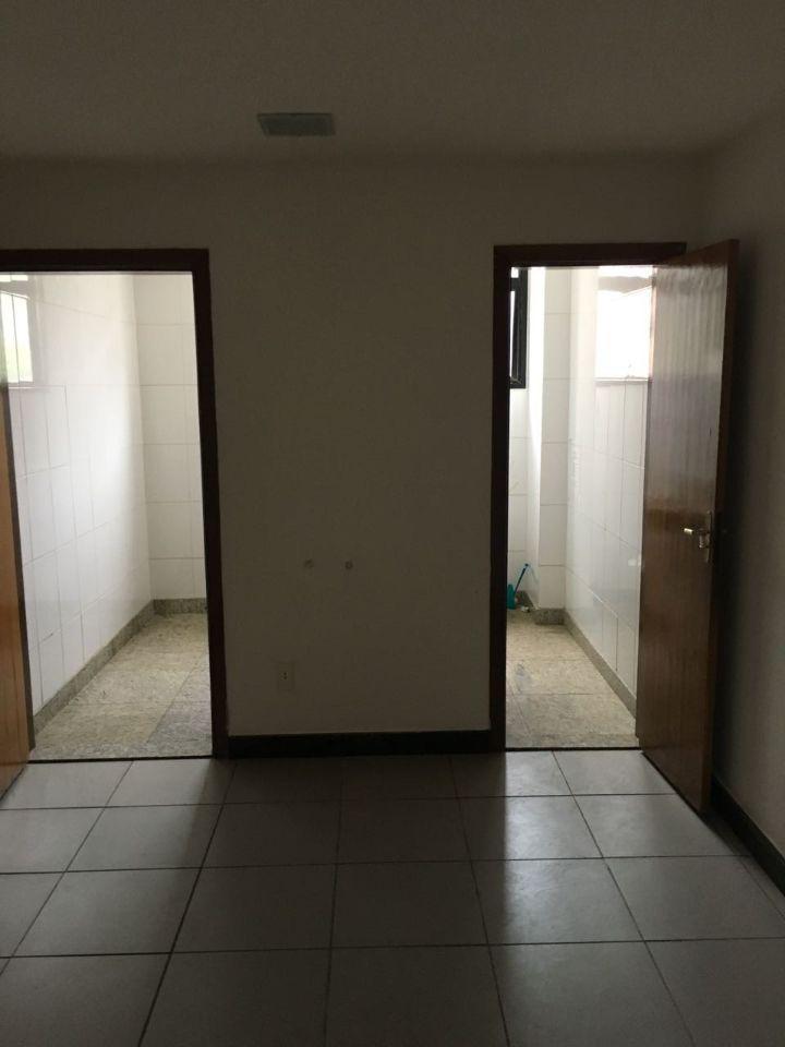 Andar, Estoril, 0 Quarto, 5 Vagas