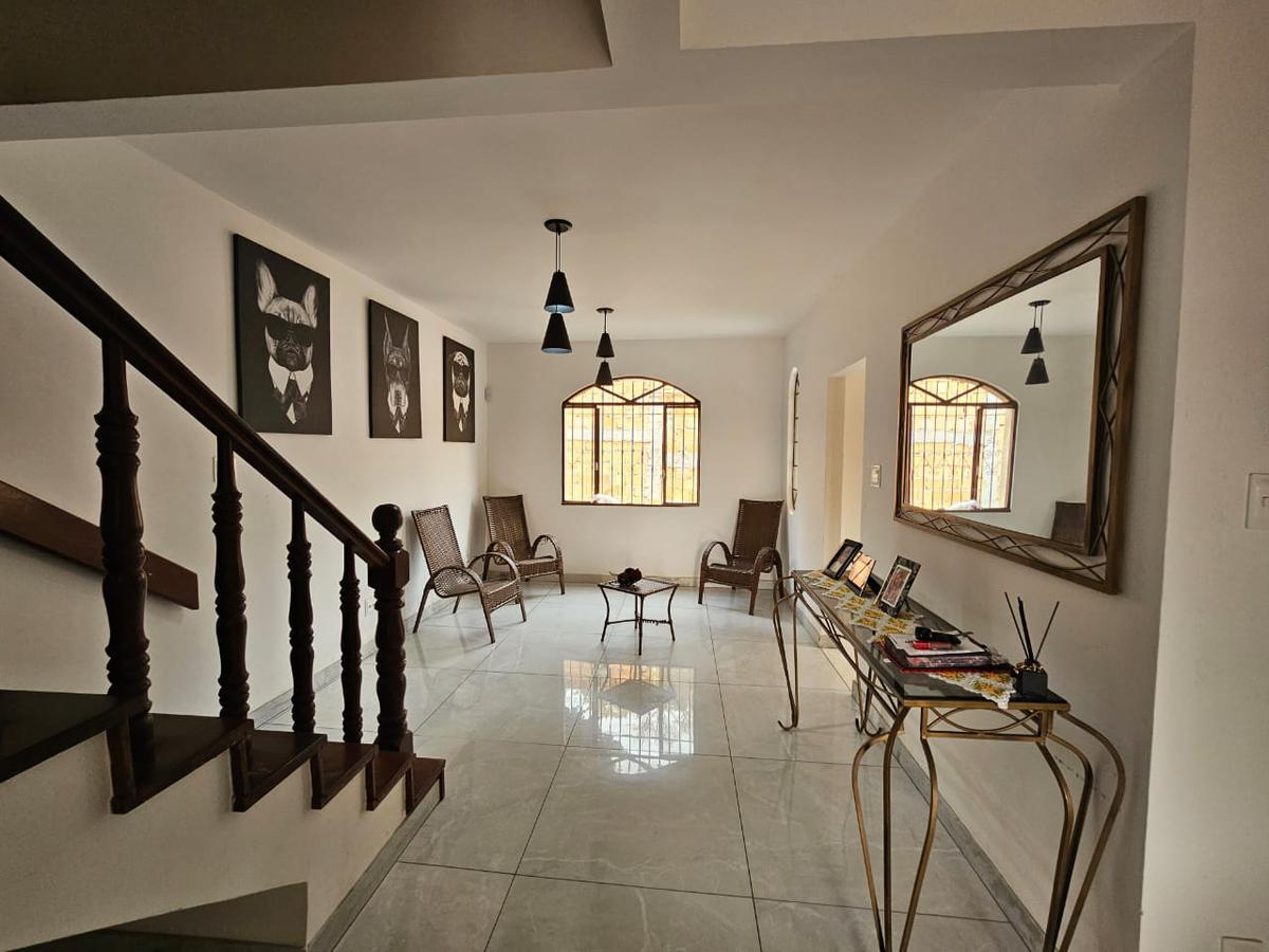 Casa, Santa Cruz, 4 Quartos, 4 Vagas, 1 Suíte