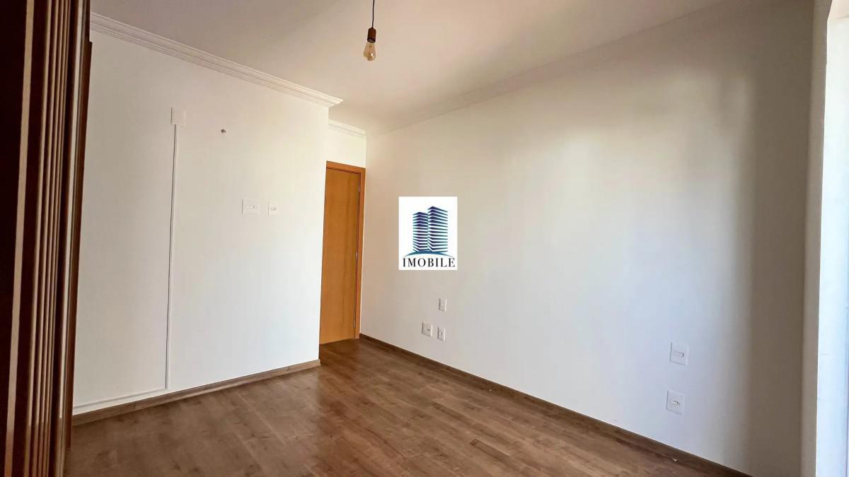 Apartamento, Sagrada Família, 1 Quarto, 1 Vaga