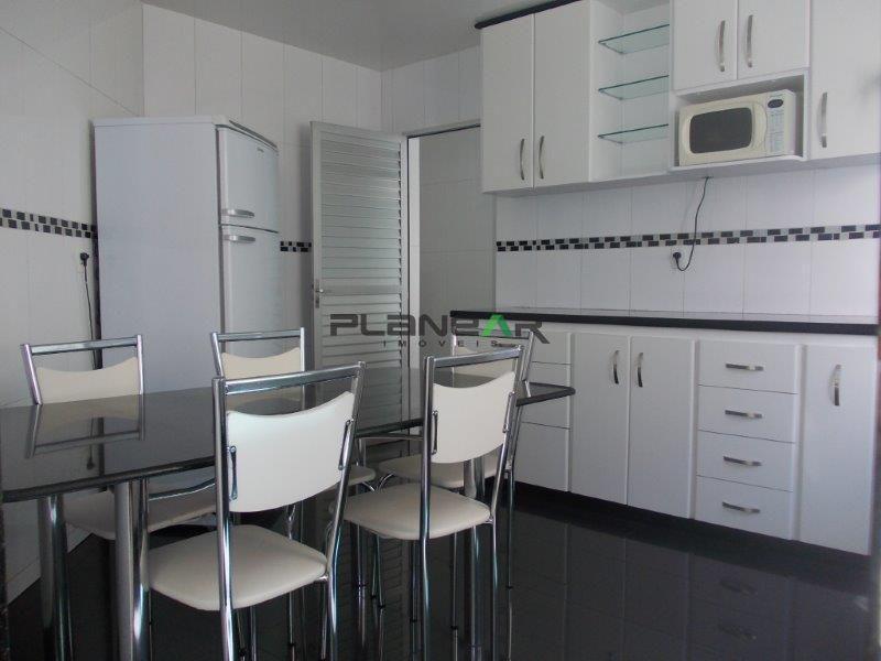 Casa, Jardim Riacho das Pedras, 3 Quartos, 4 Vagas, 3 Suítes