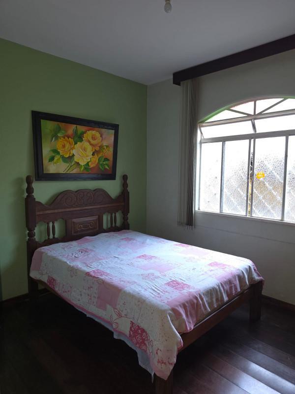 Casa, Coqueiros, 3 Quartos, 10 Vagas, 1 Suíte