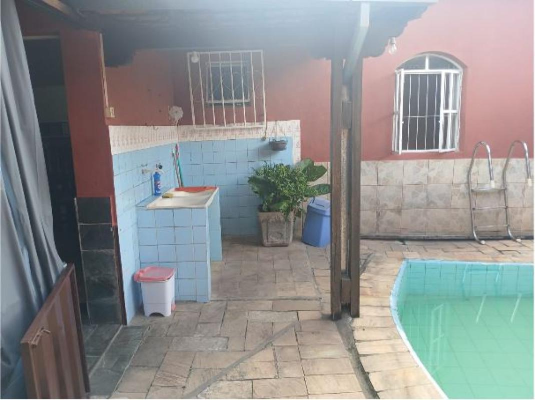 Casa, Floramar, 4 Quartos, 6 Vagas, 1 Suíte