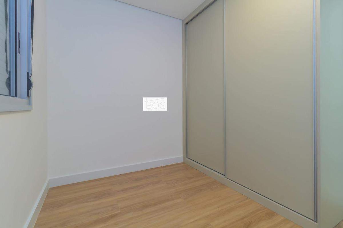 Apartamento, Sagrada Família, 3 Quartos, 2 Vagas, 1 Suíte