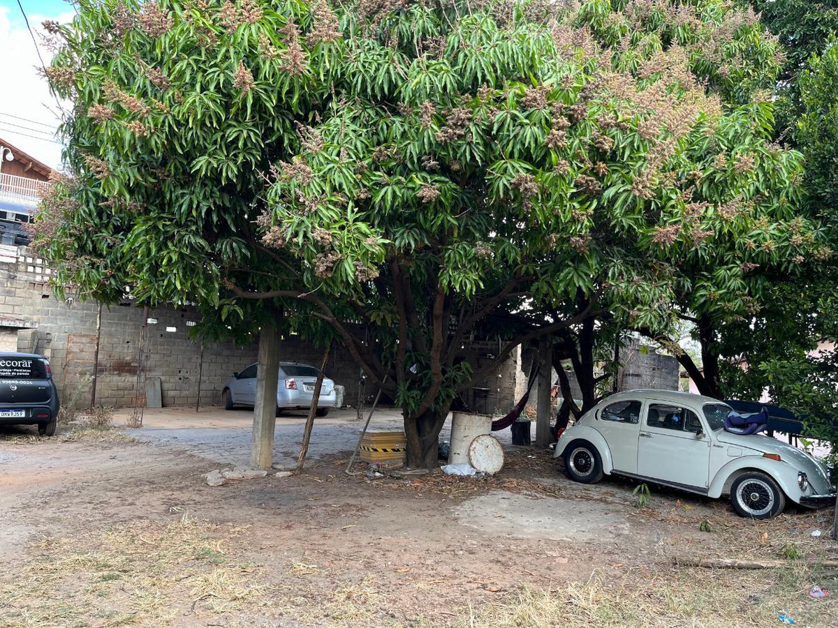 Galpão, São Francisco, 1 Quarto, 6 Vagas