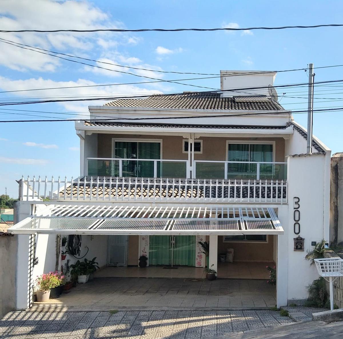 Casa, Vila Cristina, 5 Quartos, 1 Vaga