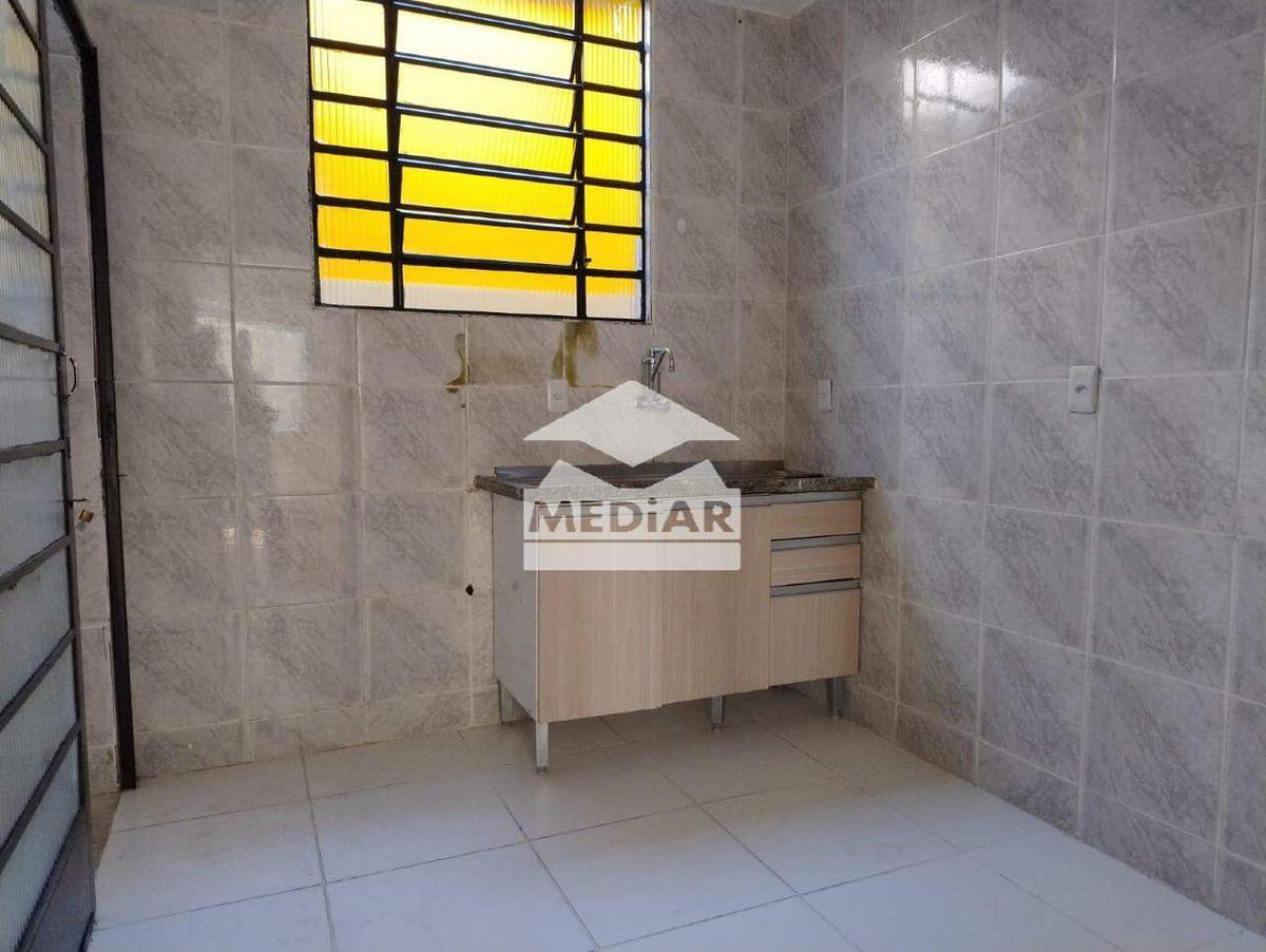 Casa, Concórdia, 2 Quartos, 0 Vaga