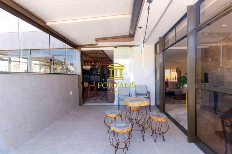 Cobertura, Serra, 4 Quartos, 5 Vagas, 2 Suítes