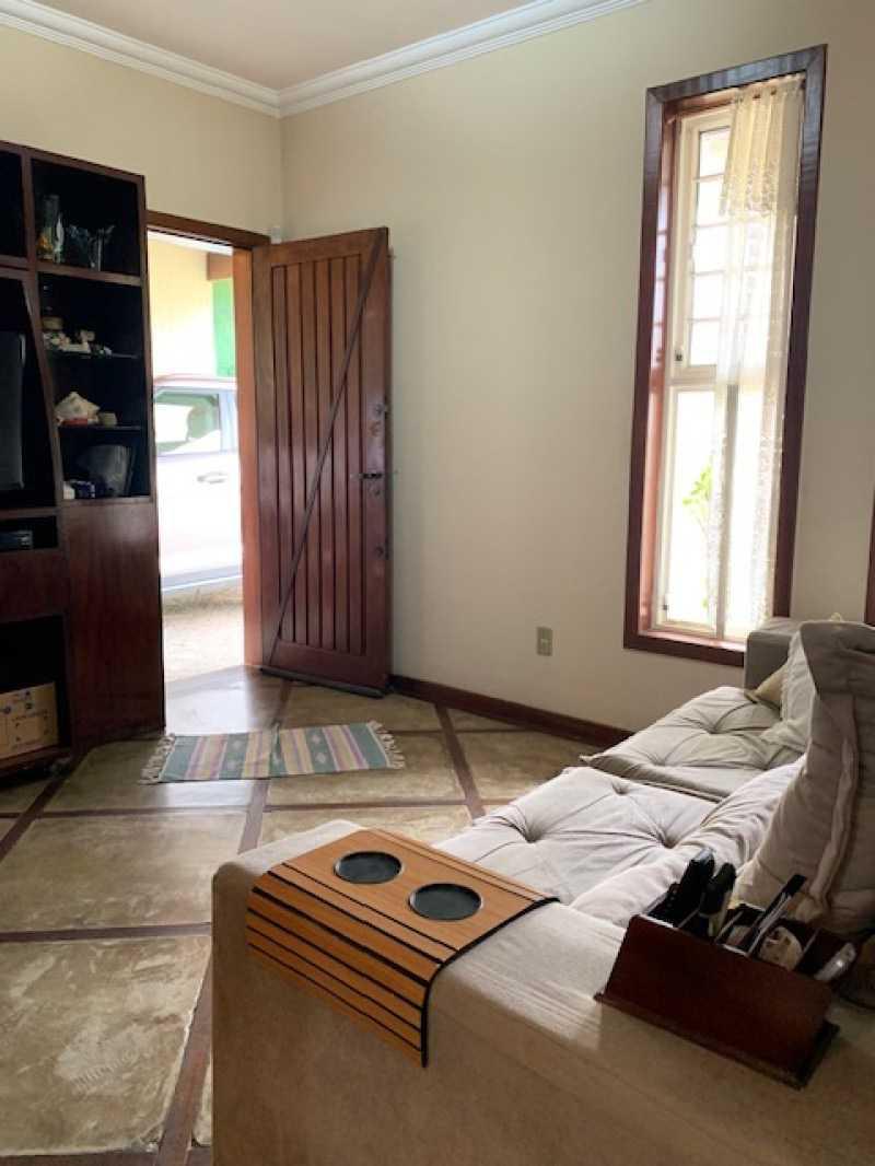 Casa, Castelo, 4 Quartos, 5 Vagas, 1 Suíte