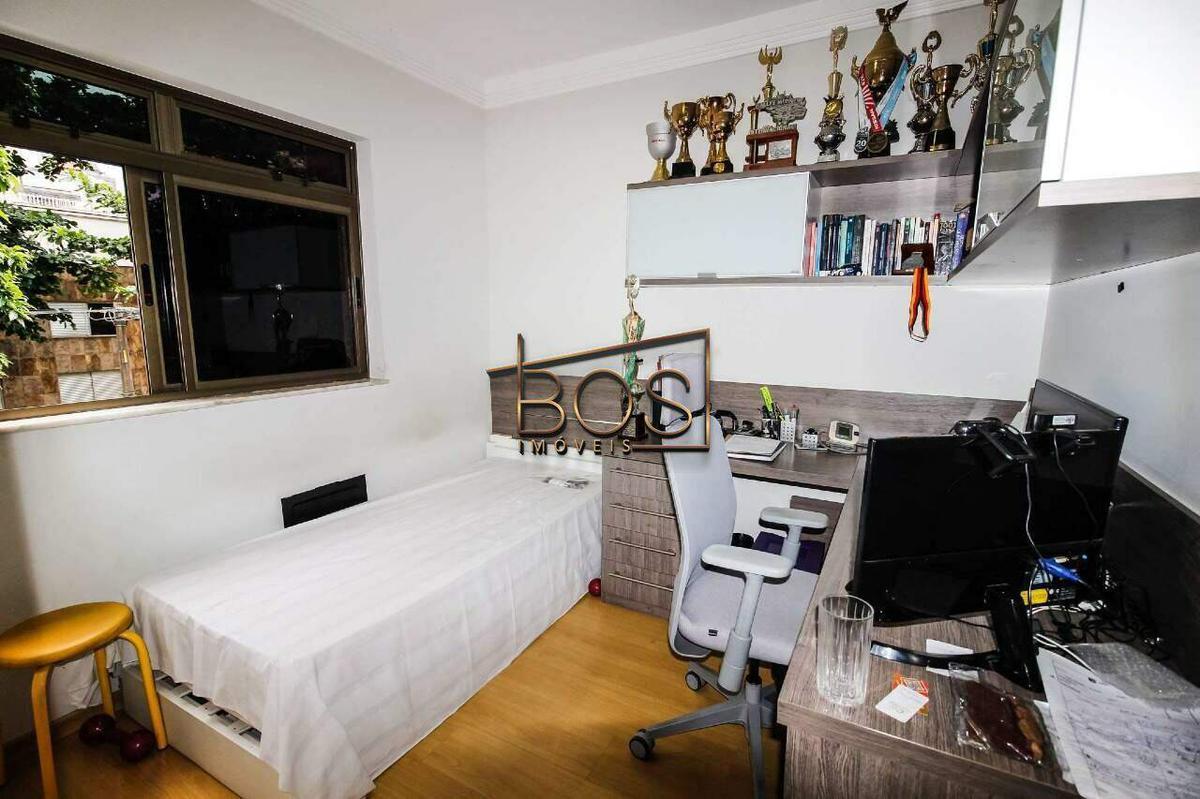 Apartamento, Funcionários, 4 Quartos, 2 Vagas, 1 Suíte