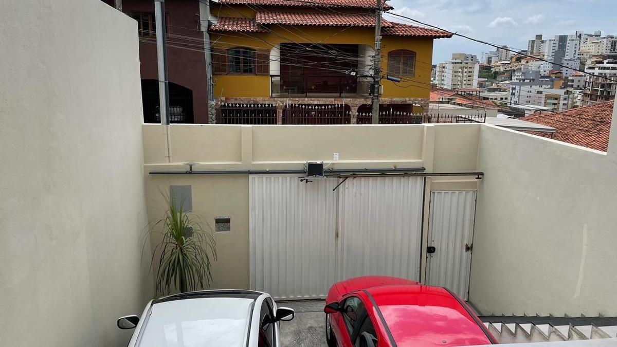 Casa, Fernão Dias, 3 Quartos, 2 Vagas, 1 Suíte