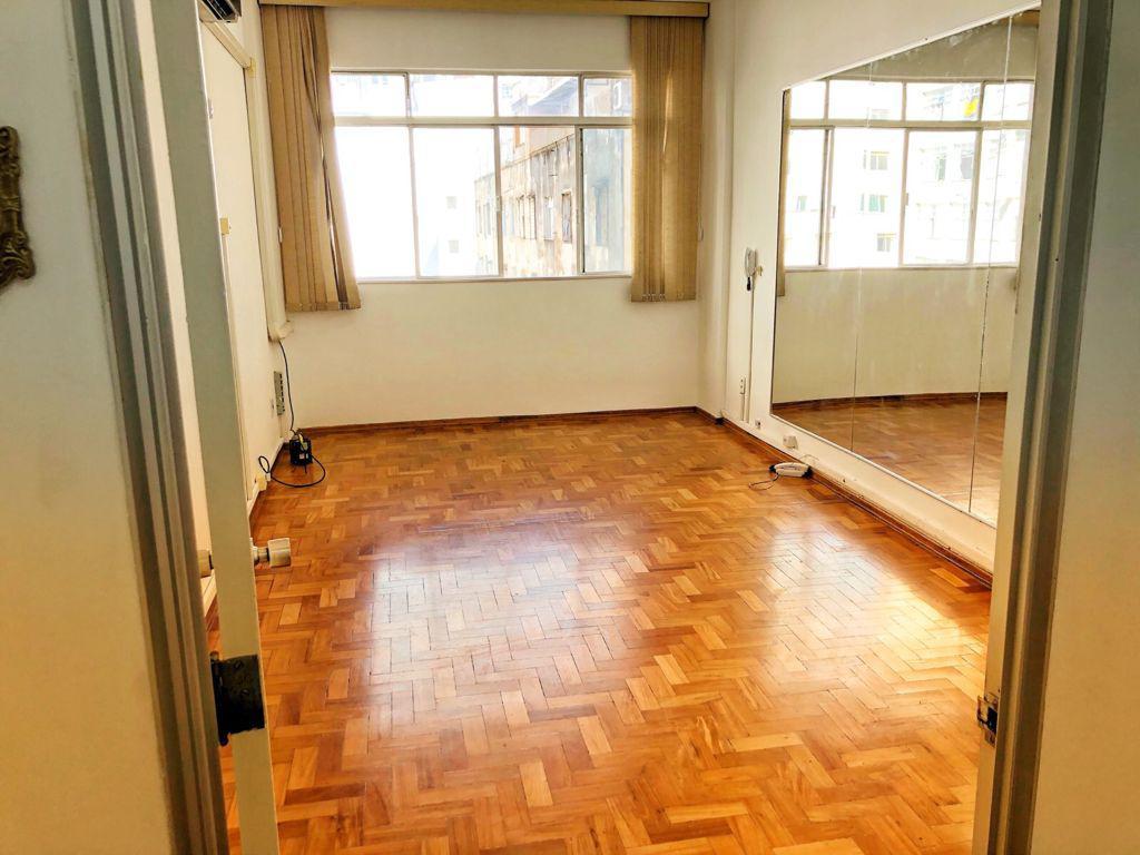 Sala, Centro