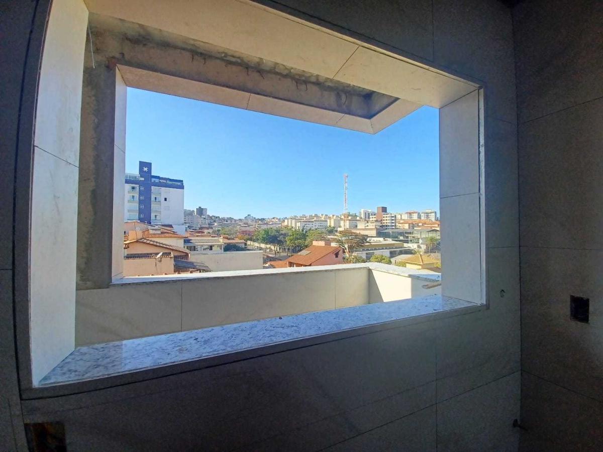 Apartamento, Jardim Riacho das Pedras, 3 Quartos, 2 Vagas, 1 Suíte