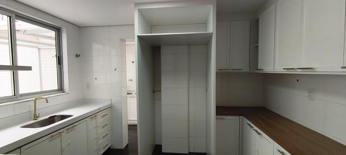 Apartamento, Cidade Nova, 4 Quartos, 4 Vagas, 2 Suítes